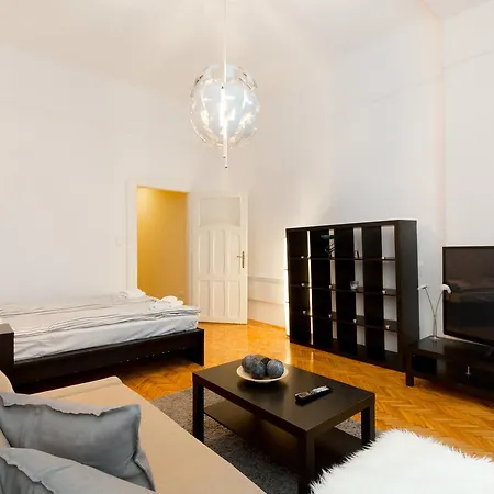 Sip Street Jewish District Modern Studio Appartamento *